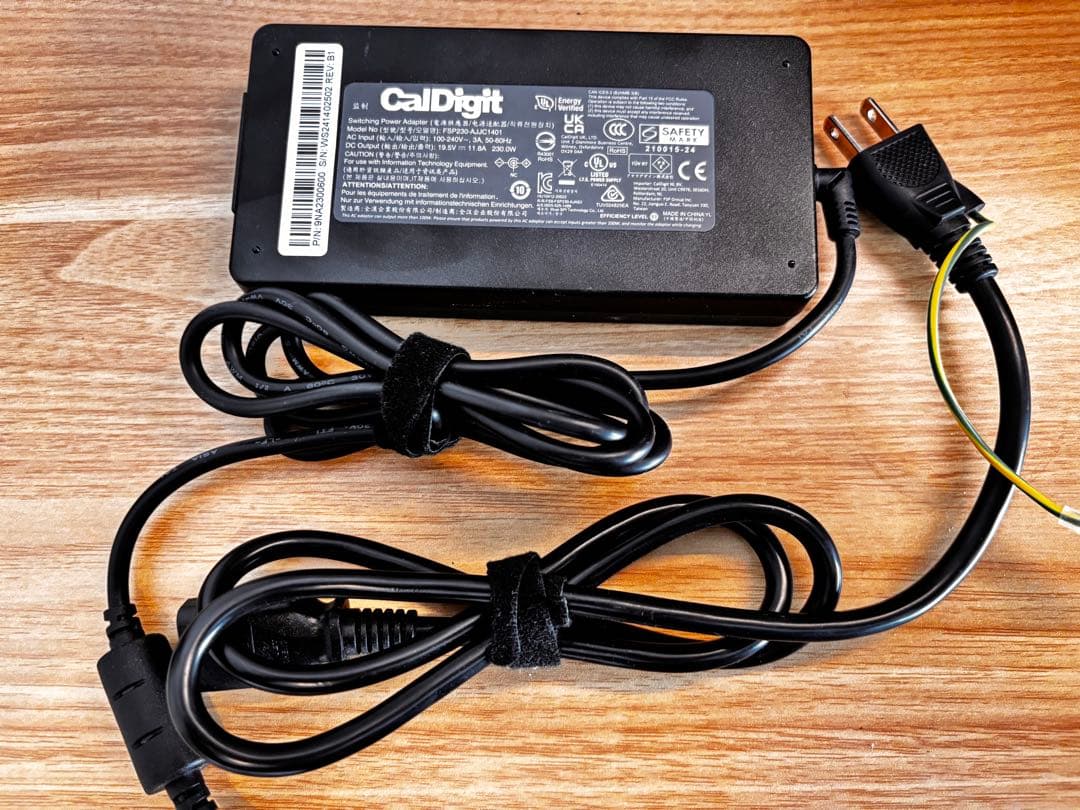 その他 CalDigit TS4