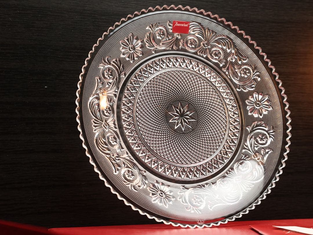 【未使用品】 Baccarat プレート アラベスク 約20㎝