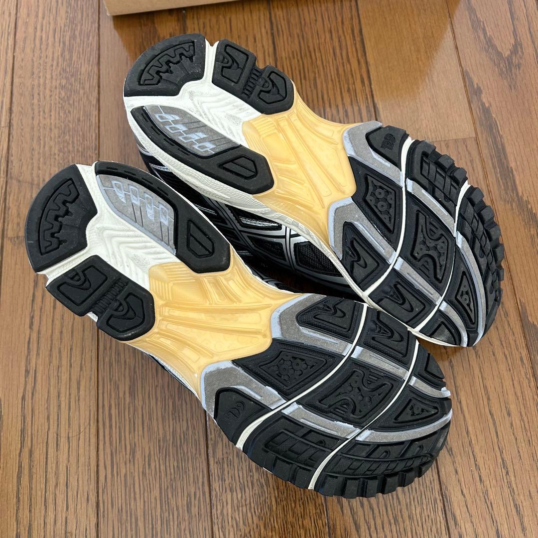 未使用　GEL-NIMBUS 10.1 26cm asicsスニーカー