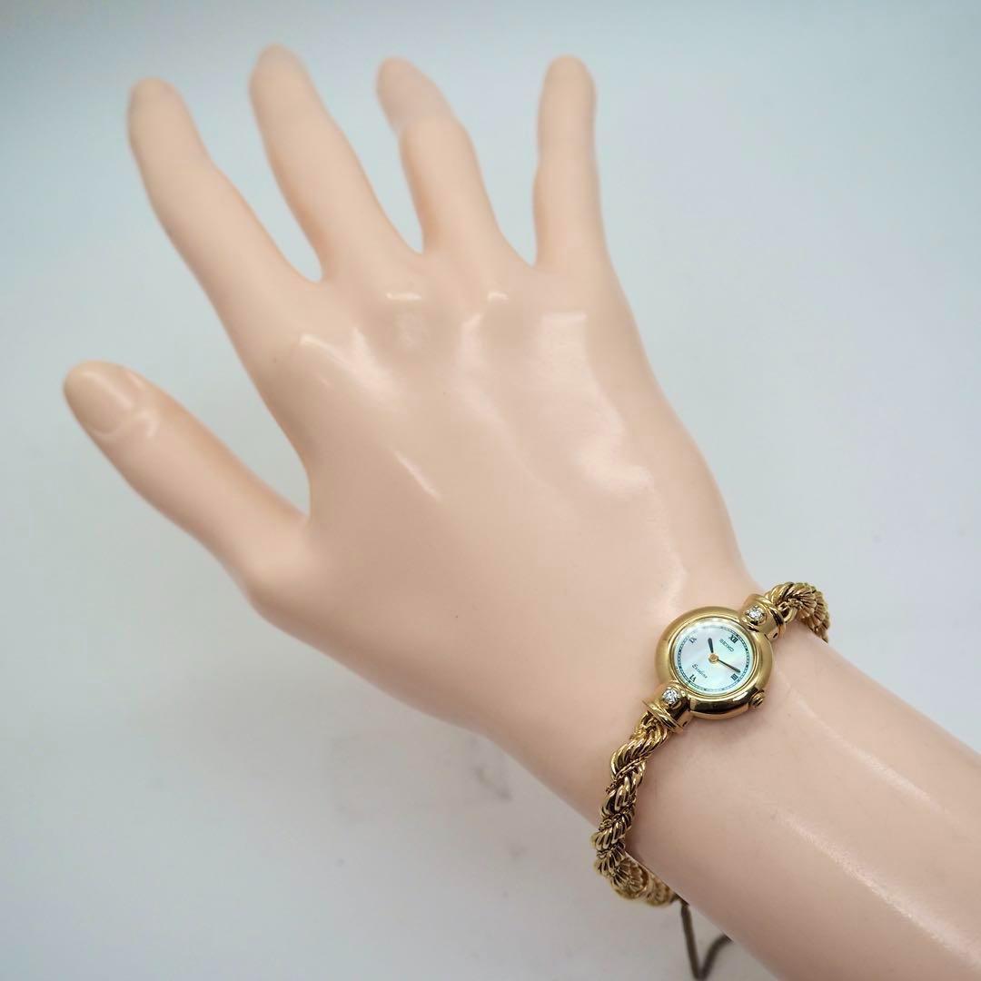 678【美品】SEIKO　時計　エクセリーヌ　レディース 2Pダイヤ　ゴールド