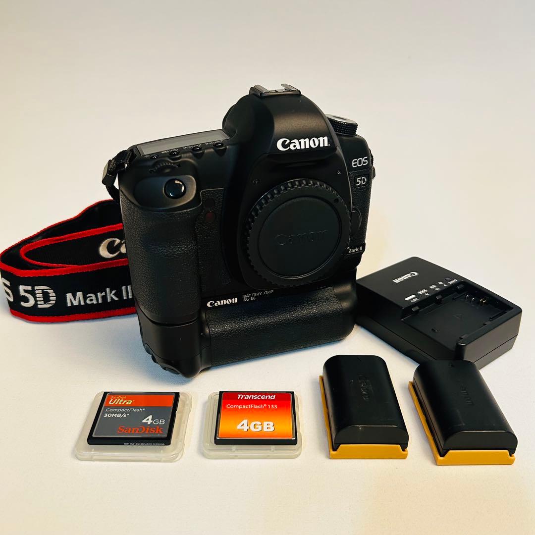 美品　Canon EOS 5D Mark II 本体 バッテリーグリップ付き
