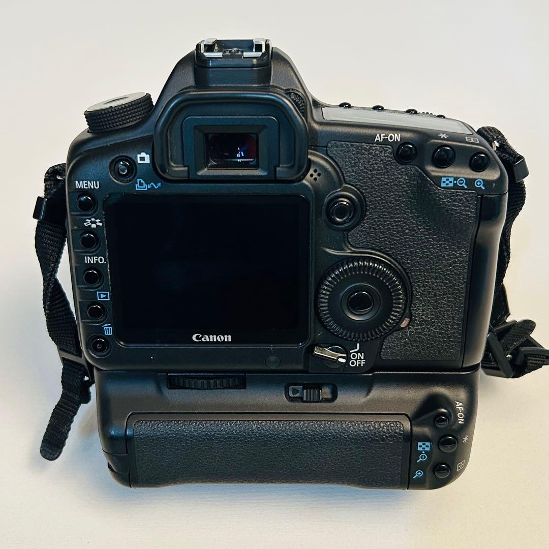 美品　Canon EOS 5D Mark II 本体 バッテリーグリップ付き