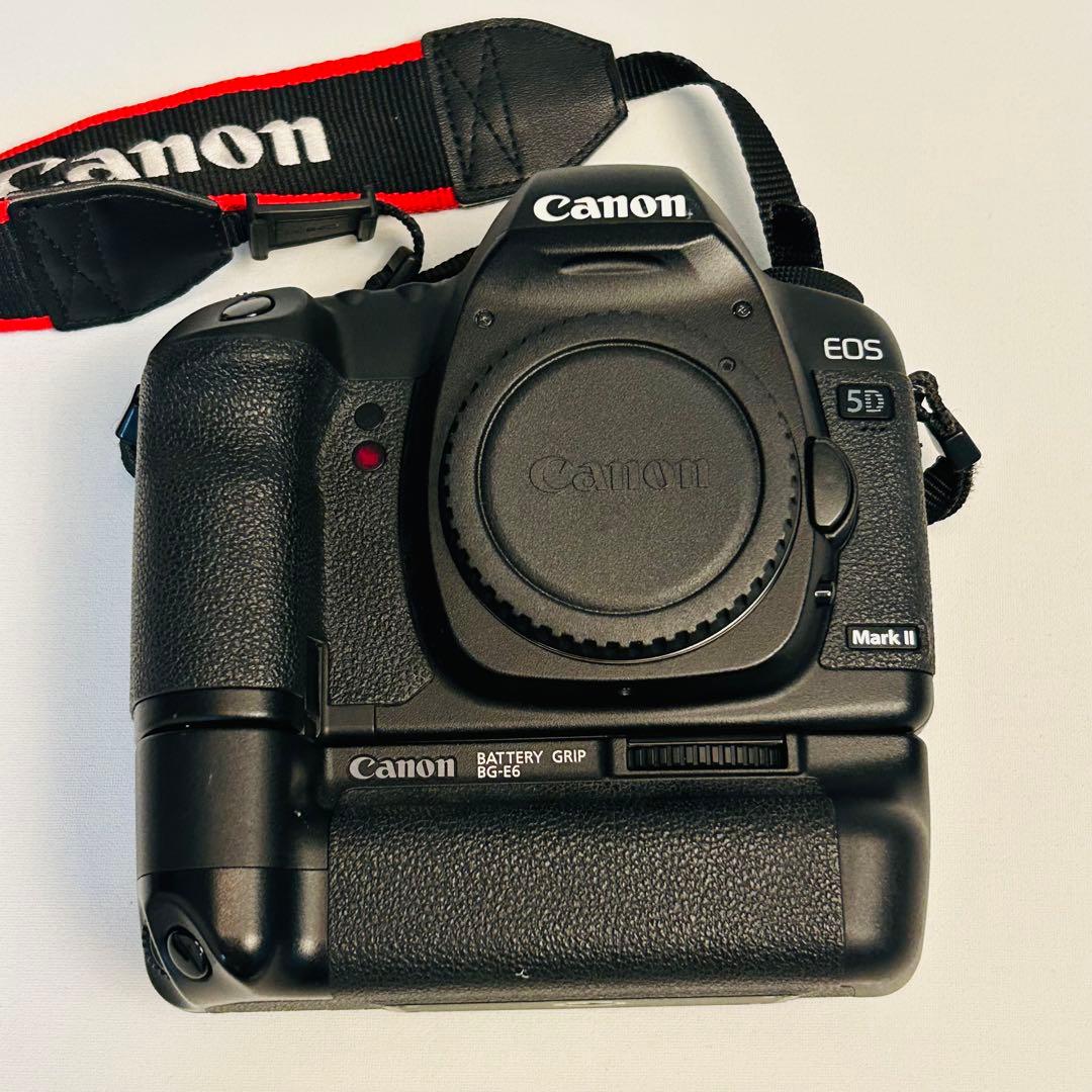 美品　Canon EOS 5D Mark II 本体 バッテリーグリップ付き