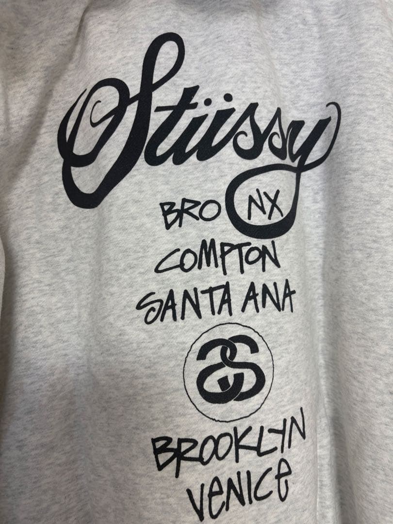 『正規品』ストゥーシー　白パーカー フロントバックロゴ入り