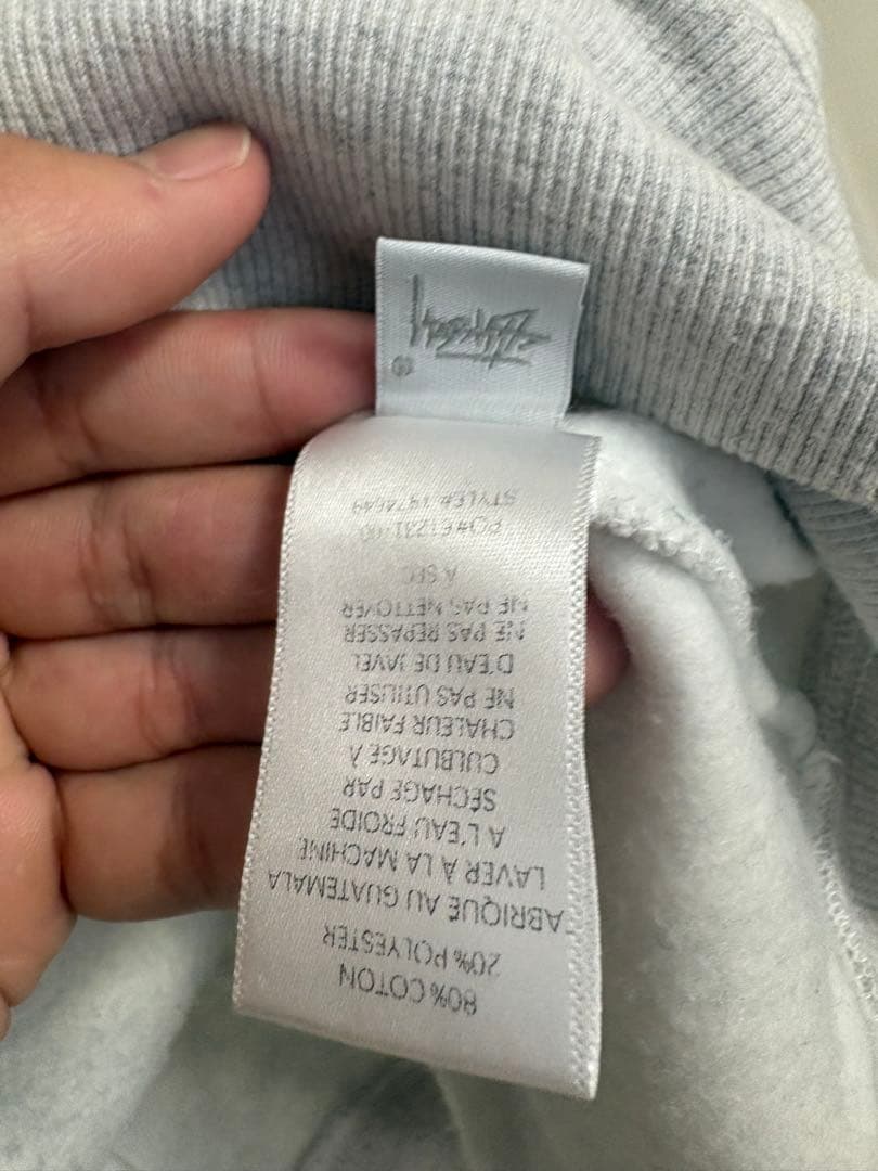 『正規品』ストゥーシー　白パーカー フロントバックロゴ入り