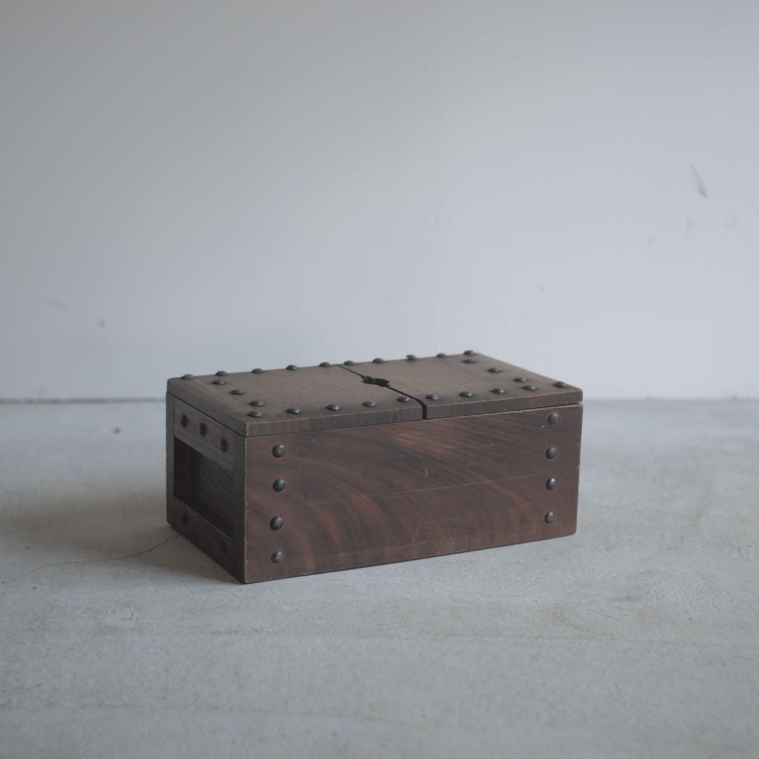 千両箱　賽銭箱　木箱　収納　箱　骨董　古家具　古道具　アンティーク　江戸　明治