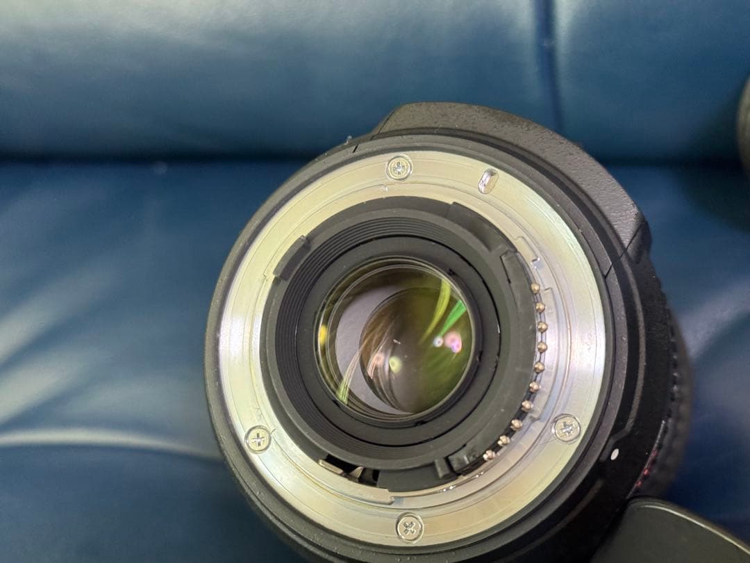 美品 ニコン Nikon AF-S DX 18-200mm 広角から望遠まで便利