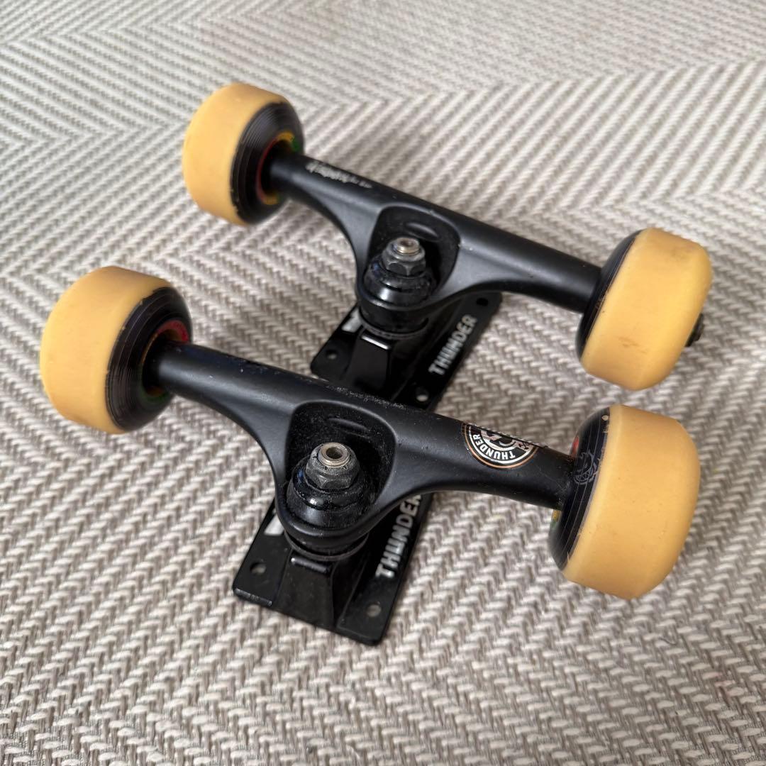 THUNDER Titanium Lights トラック