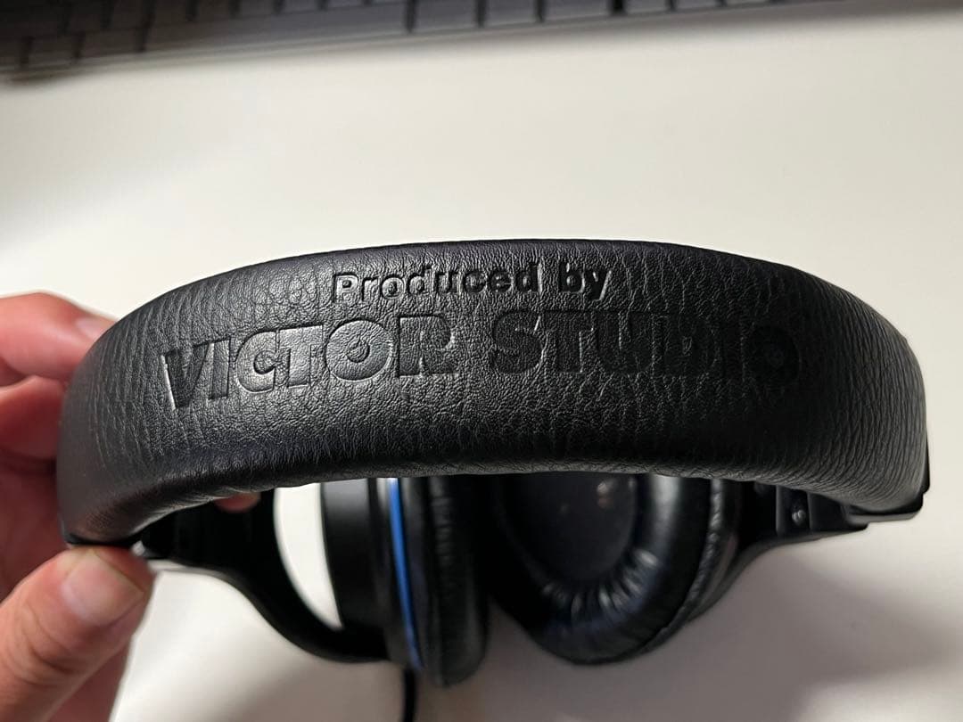 ヘッドホン VICTOR HA-MX100V