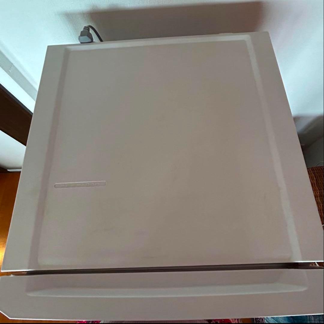 ホワイト冷蔵庫 IWHCF1091