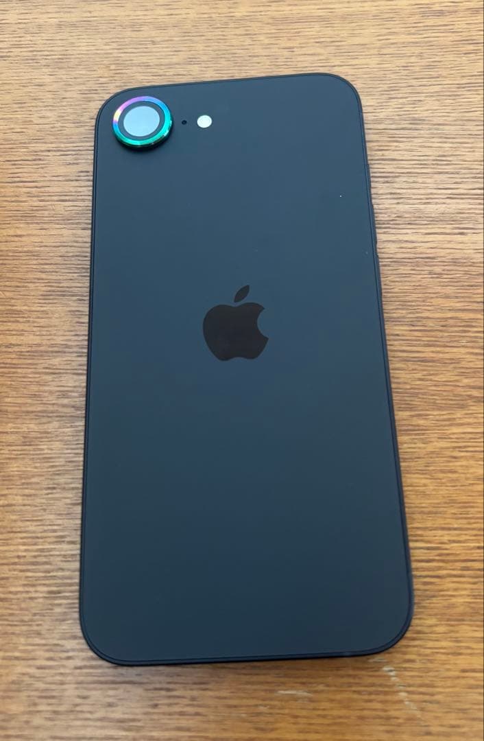 Apple iPhone 16e 128GB ブラック 本体　SIMフリー