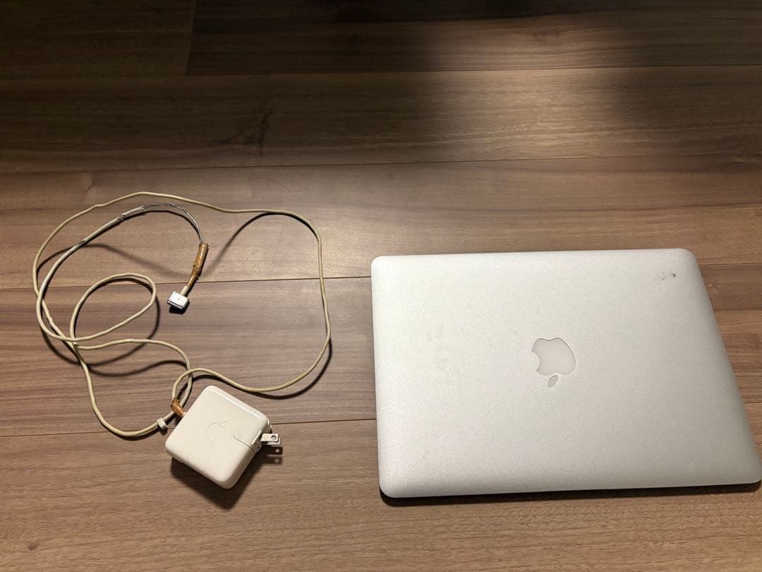 MacBook本体 MacBookAir (13-inch)