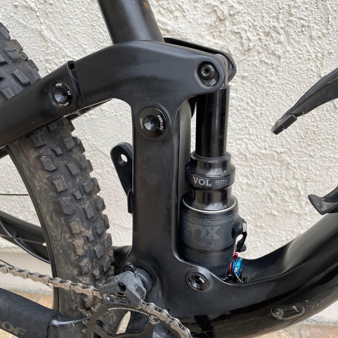 g*i様 スコット　ジーニアス　カーボン　Mサイズ　SCOTT GENIUS フ