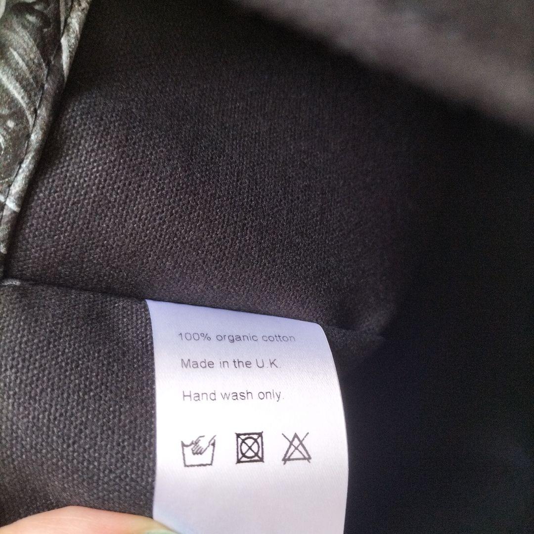 カルティエ展 V&A美術館 トートバッグ　ブローチ