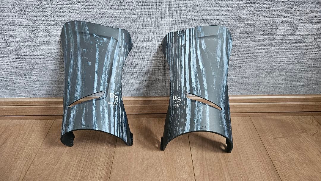 FLUX DS LTD Mサイズ ビンディング 色替ハイバック付き