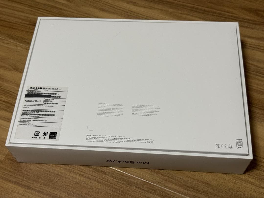 MacBook Air (Retina, 13-inch, 2020) シルバー