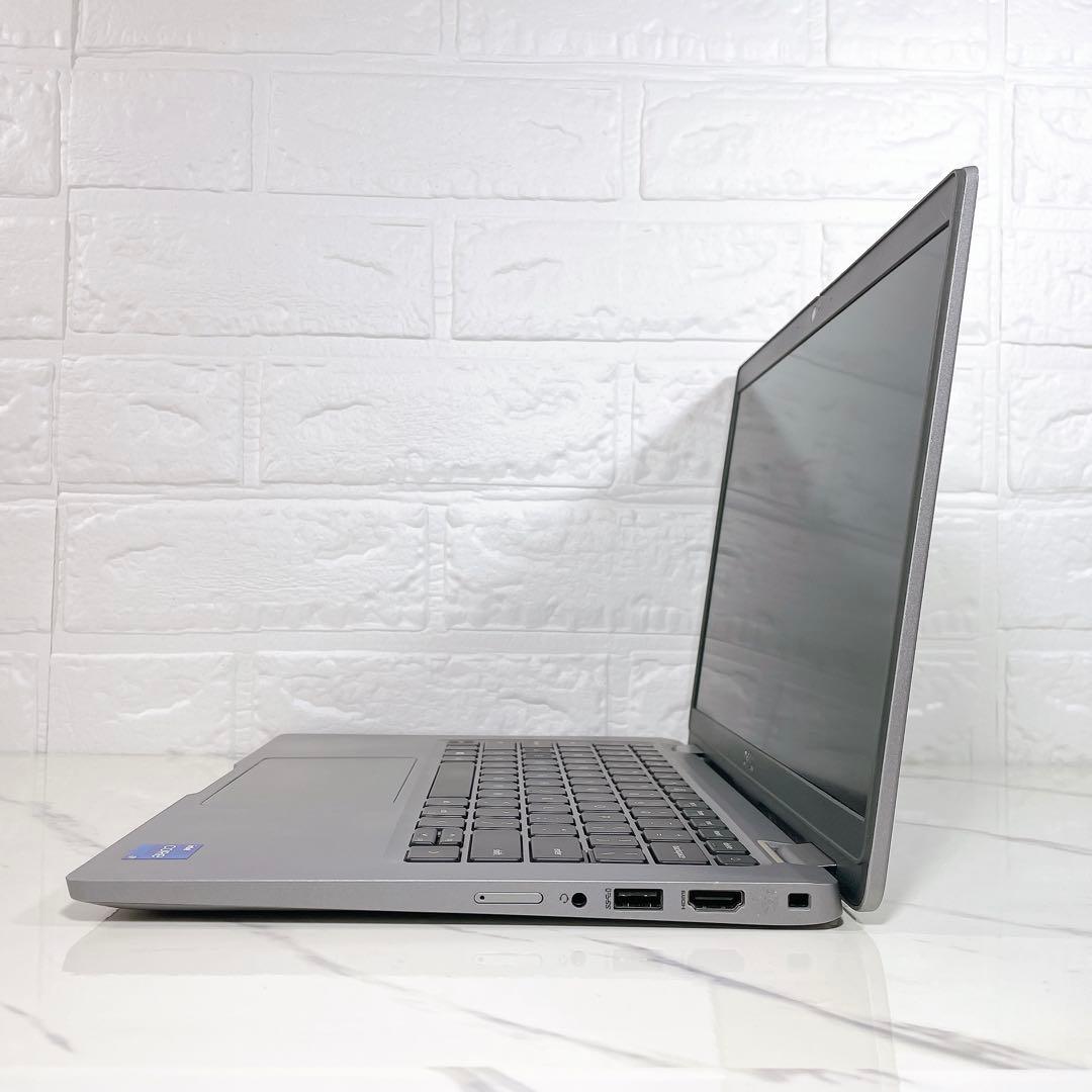 高年式 Corei7 11世代/SSDNVMe/16GB/ノートパソコンDELL