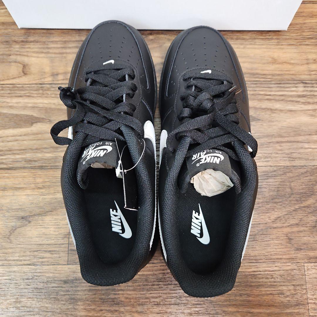 美品　ナイキ エアフォース1 '07 \"ブラック/ホワイト\"