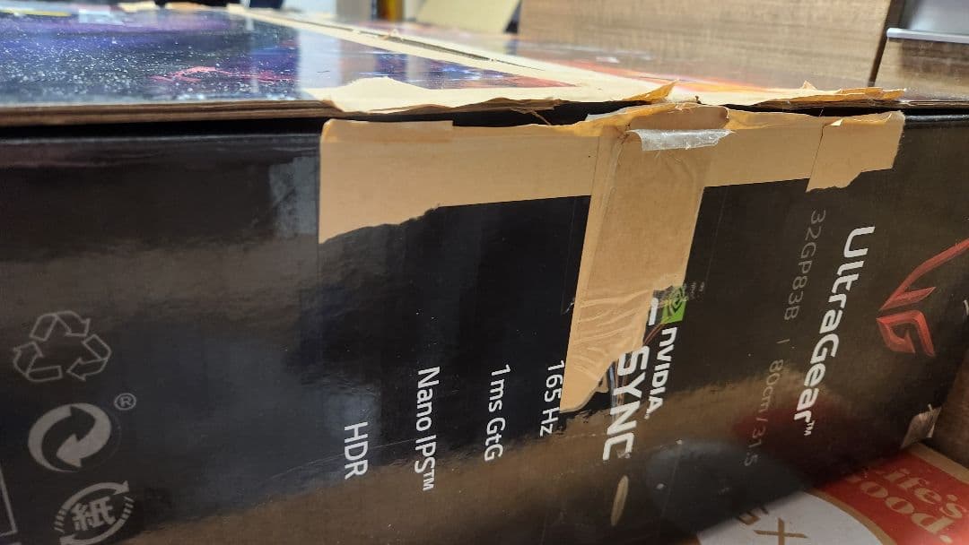 LG NanoIPS 32GP83B ゲーミングモニター