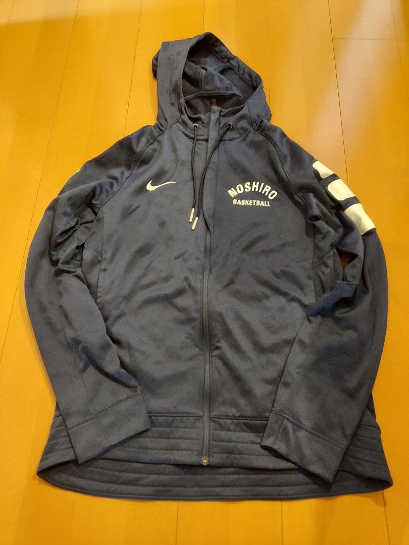 1/26出品終了　能代工業バスケットボール部　フード付ウェア