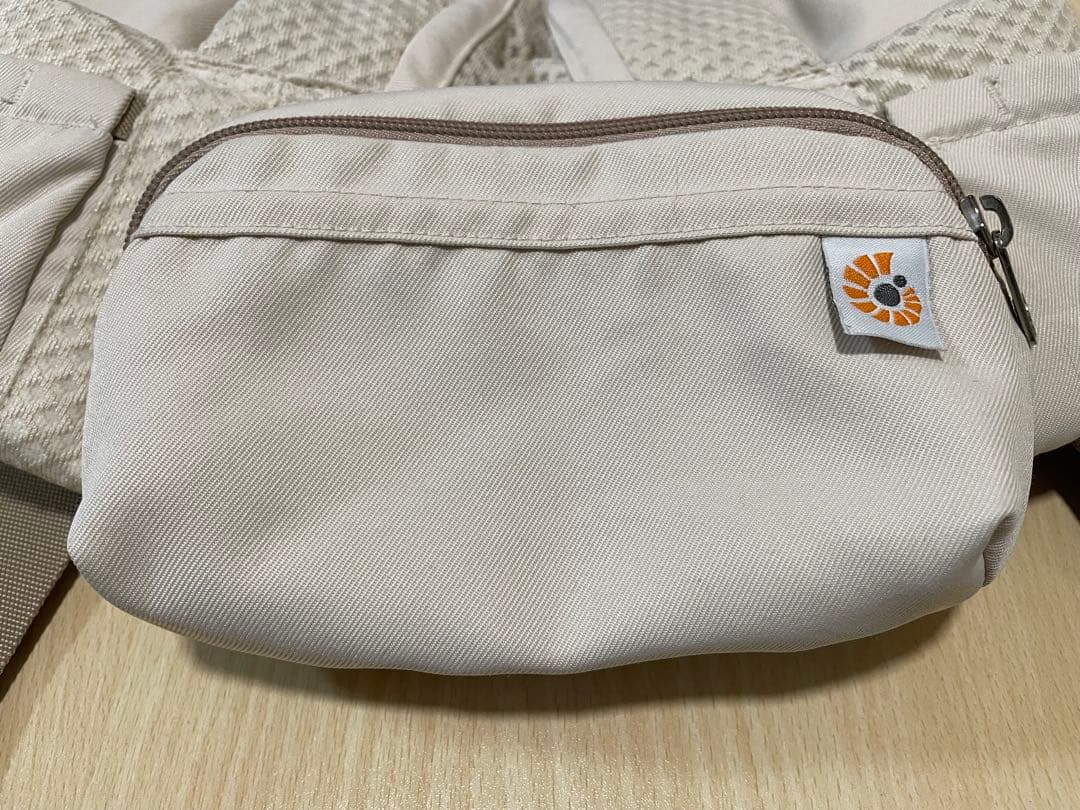 エルゴベビー　オムニブリーズ　抱っこひも ベージュ　抱っこ紐