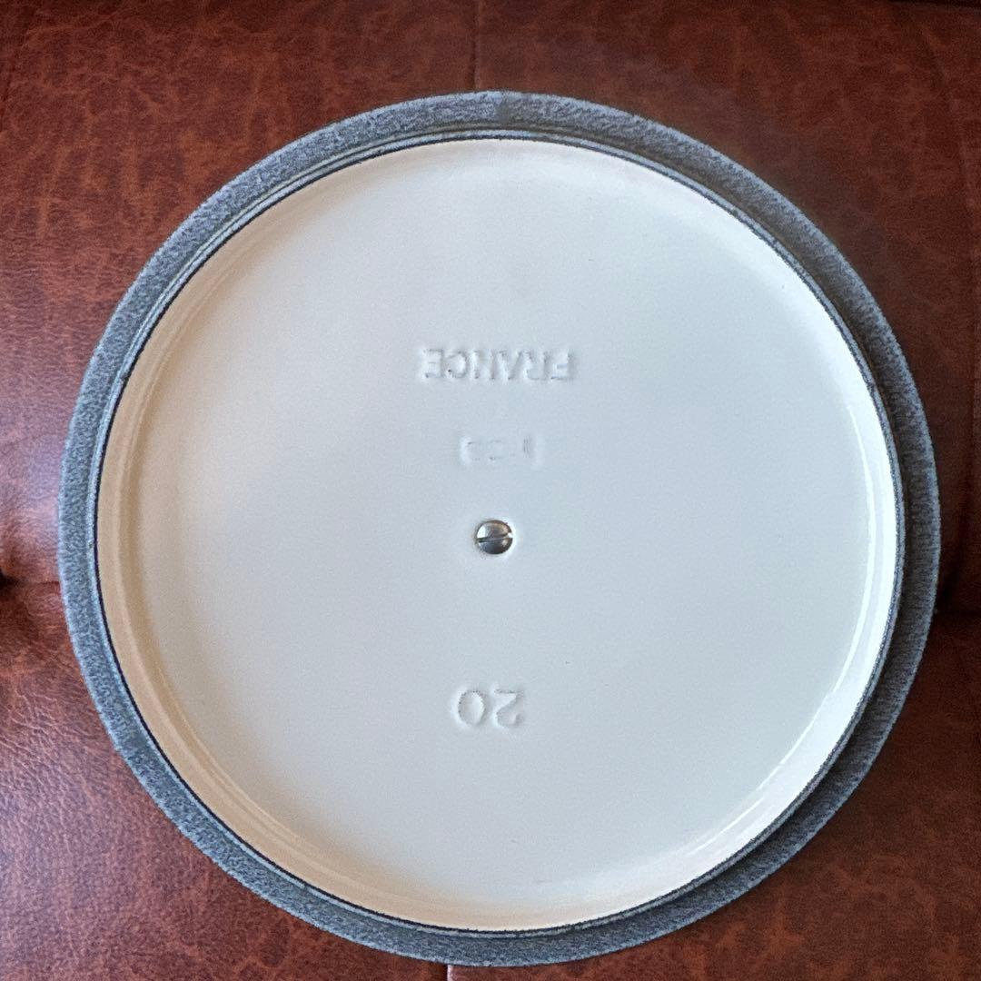 まー　ル・クルーゼ　ココットロンド　20cm　鍋　ピンク