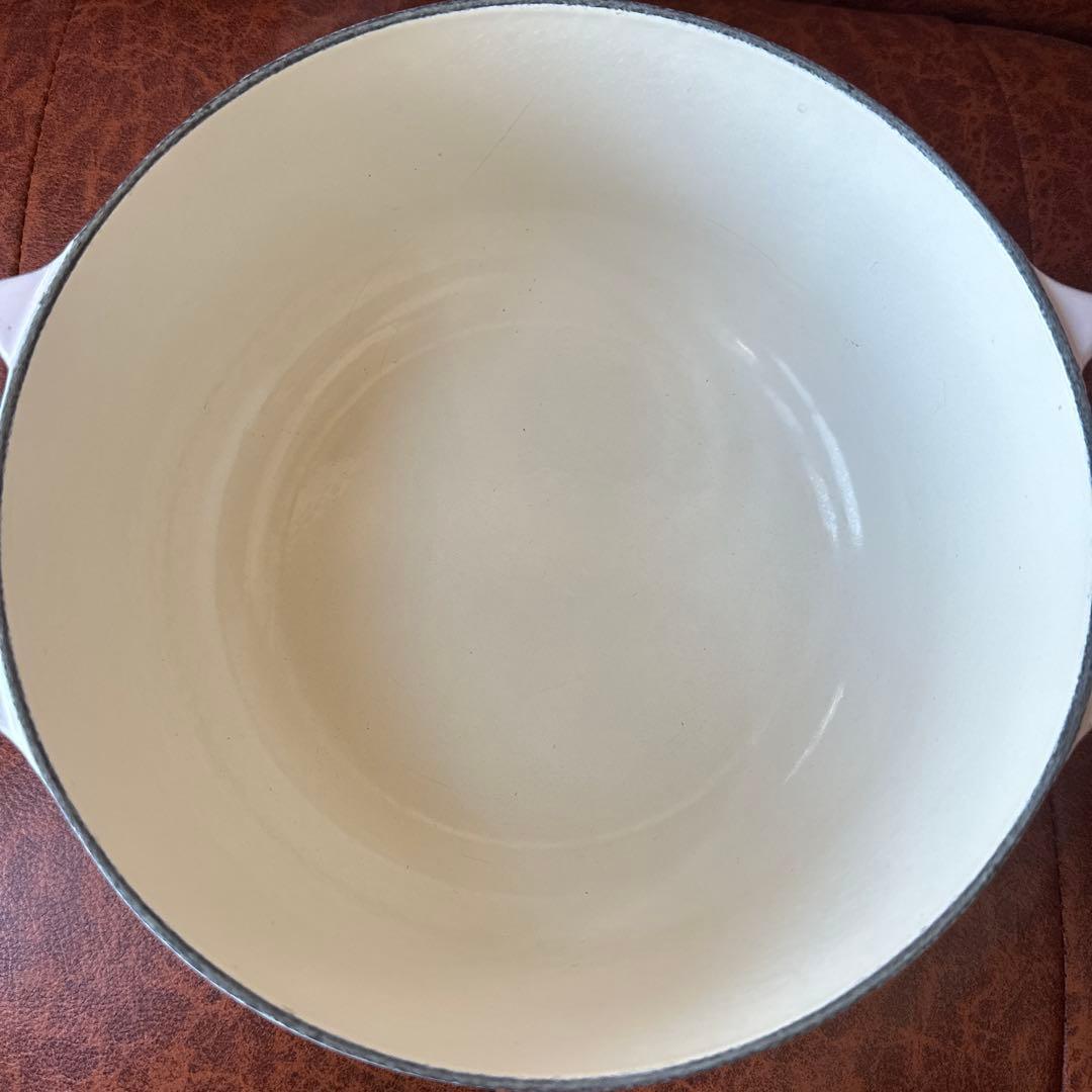 まー　ル・クルーゼ　ココットロンド　20cm　鍋　ピンク