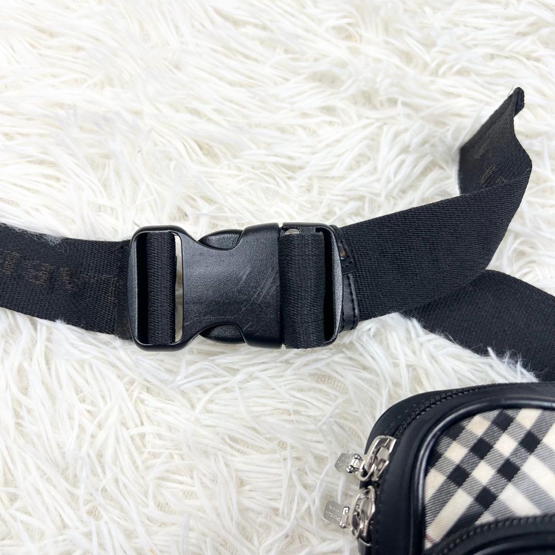 バーバリー ノバチェック　ボディバッグ　ショルダー 斜め掛け　Burberry