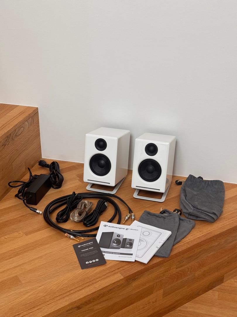 Audioengine A2+ ホワイト kantoスタンド付き 美品