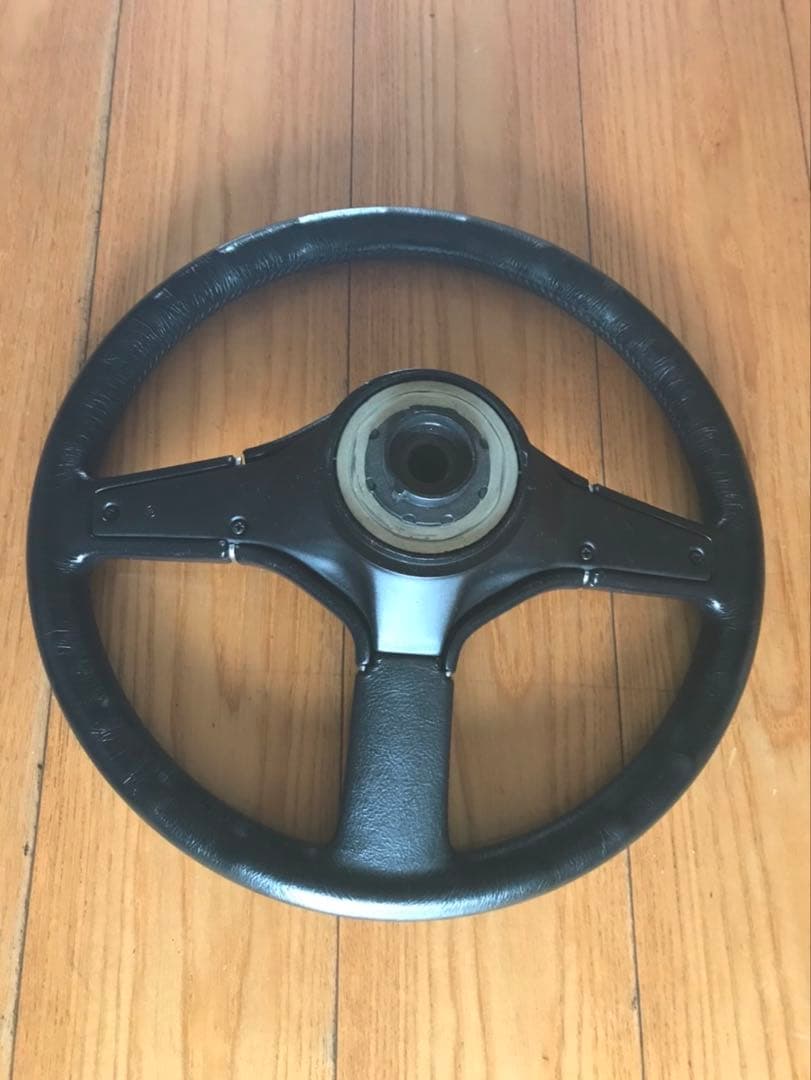 超早い者勝ち!21日迄限定超特価! 希少7thスカイライン前期GT系ステアリング