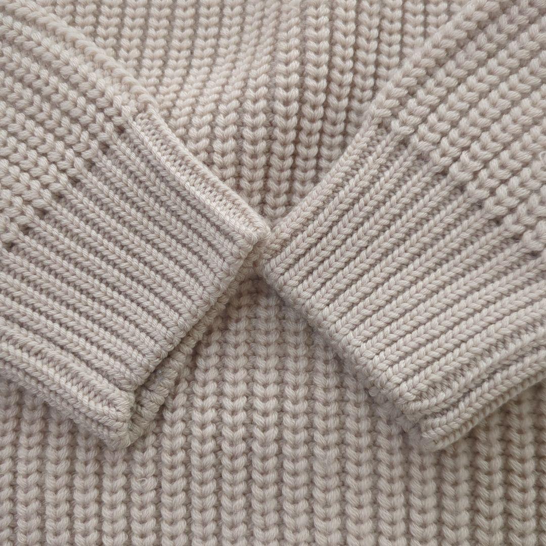 【美品】BATONER バトナー　シグネチャータートルネックニット　アイボリー