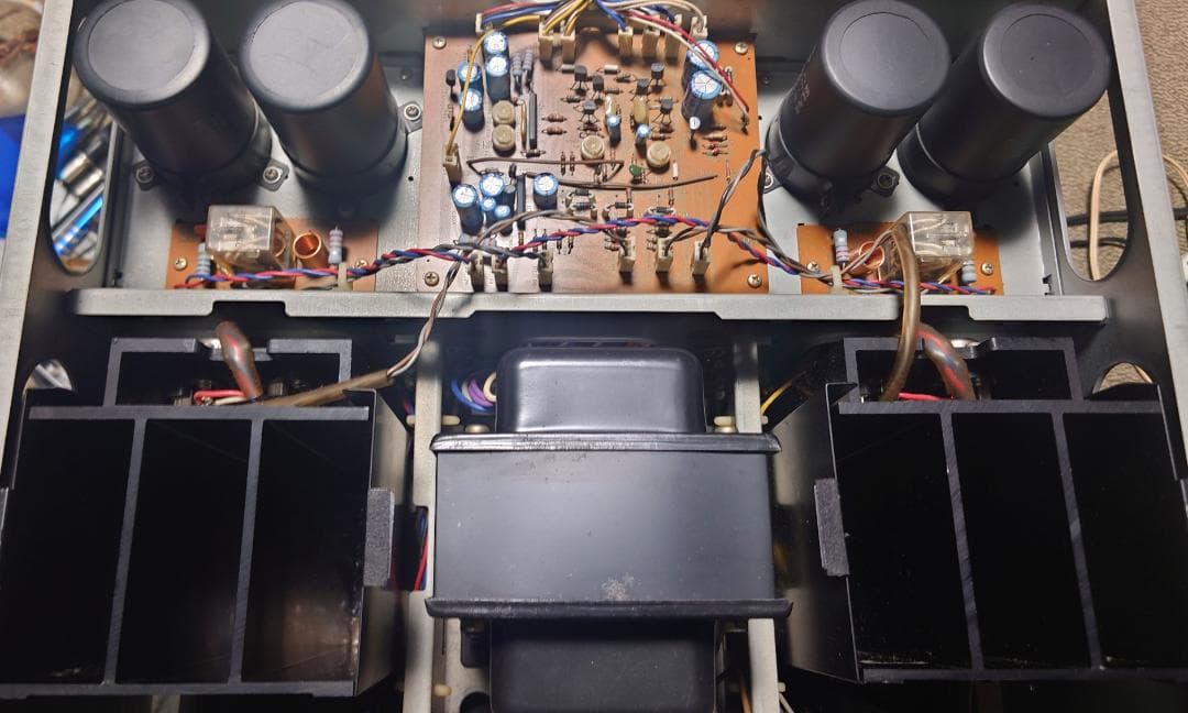 Sansui BA-F1 パワーアンプ