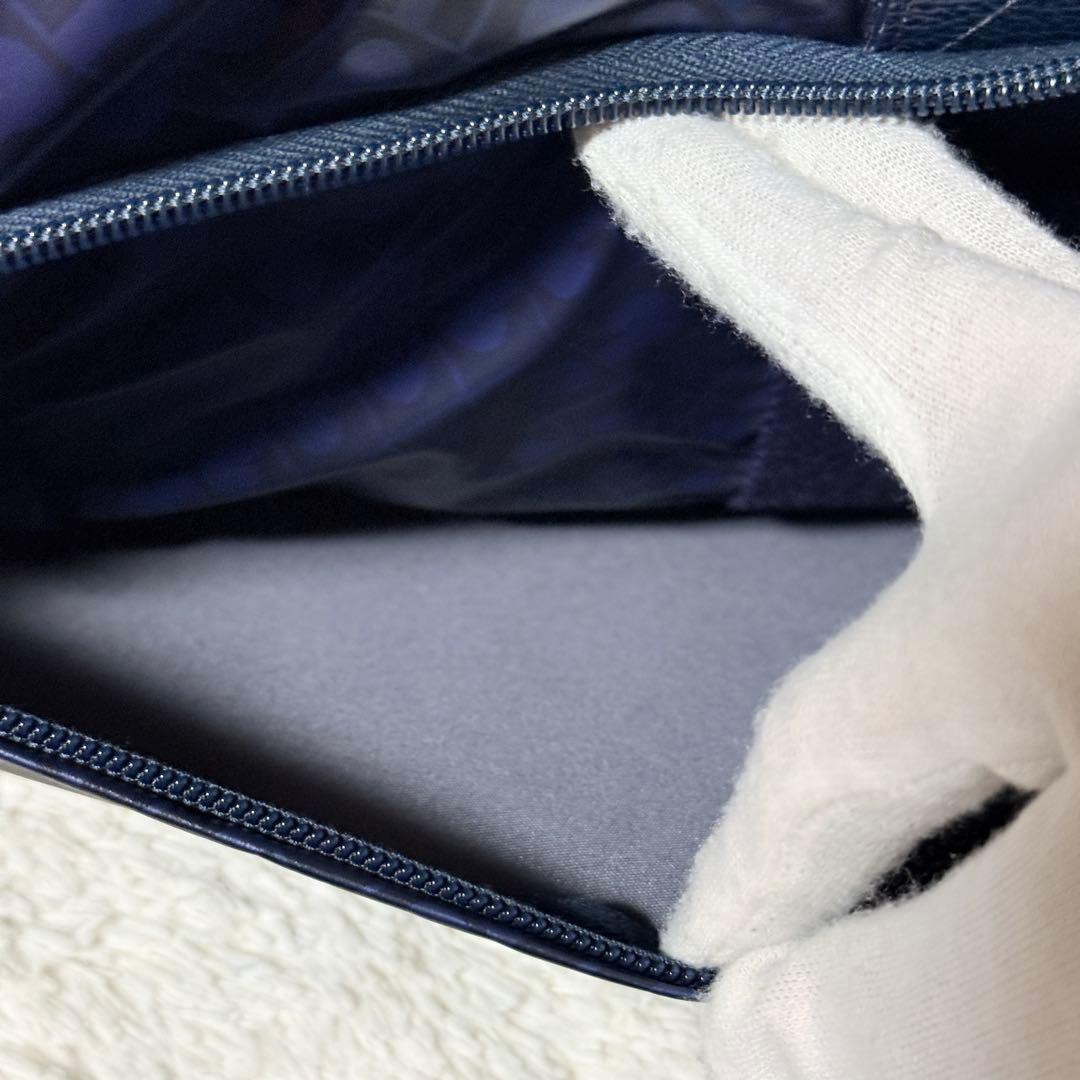 未使用✨ゲラルディーニ　ソフティ　ボストンバッグ　総柄　ネイビー　PVC 撥水