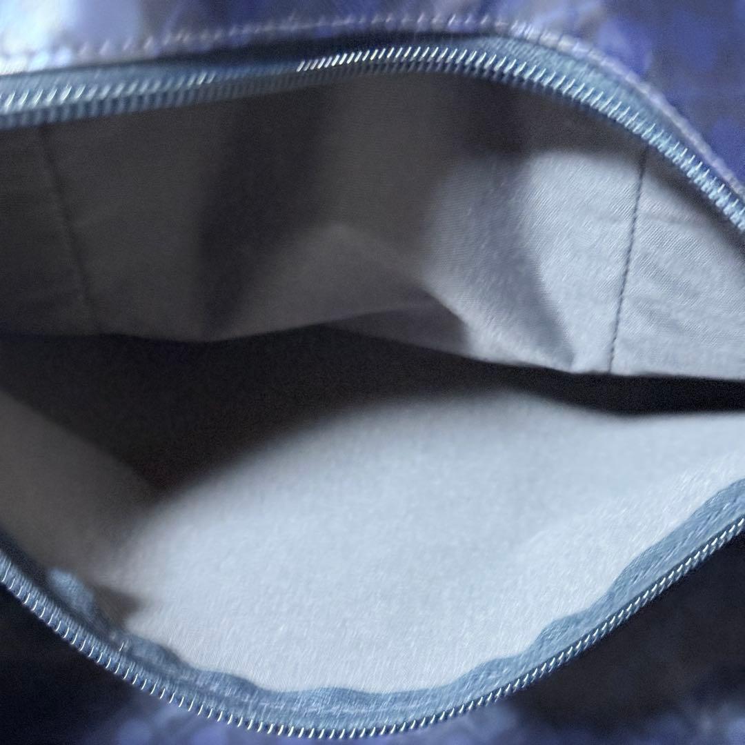 未使用✨ゲラルディーニ　ソフティ　ボストンバッグ　総柄　ネイビー　PVC 撥水