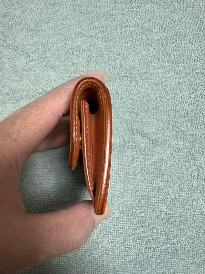 ワイルドスワンズ　タング　サドルプルアップ　ナチュラル＋カラビナキーリングL