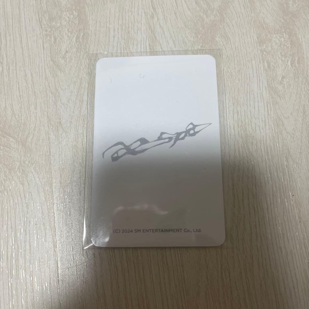 aespa ジゼル Armageddon ポップアップ Tシャツ 特典 トレカ