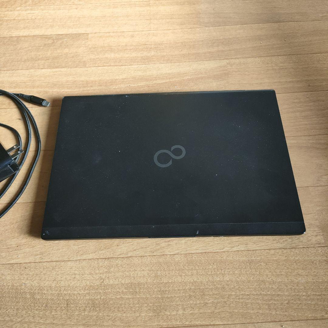 富士通 10世代 正規版Win11 Office 2024付き