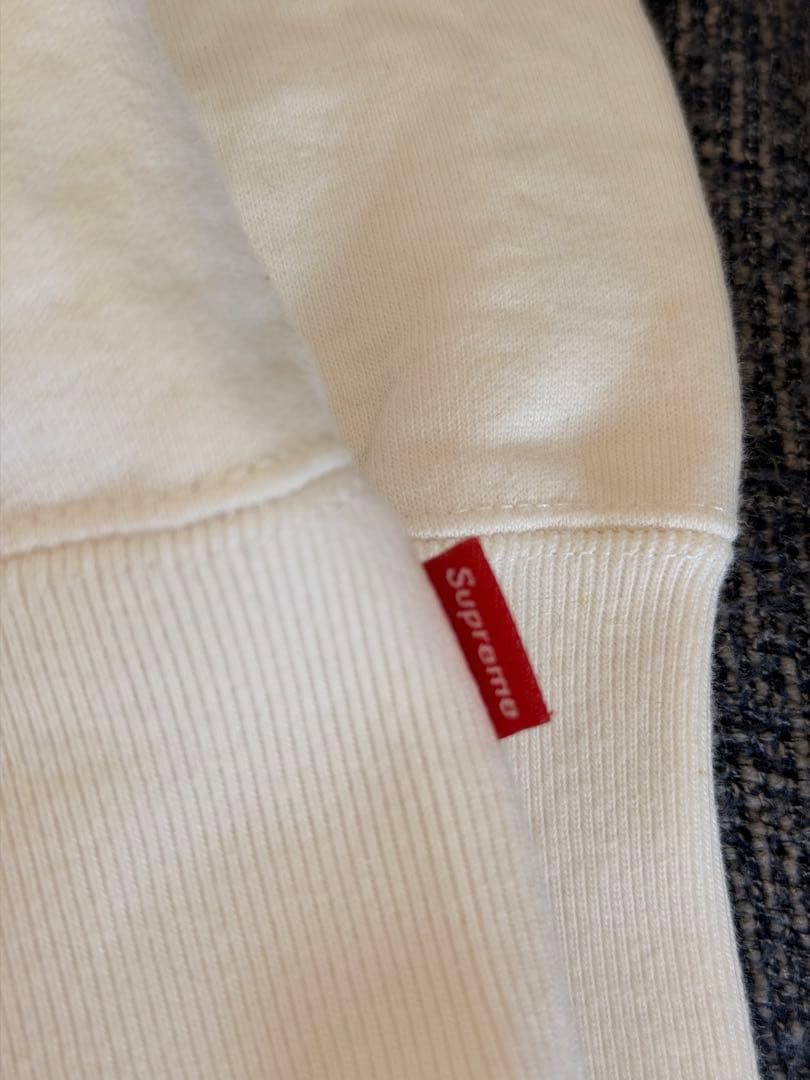 Supreme Rhinestone Script フーディー　スウェット