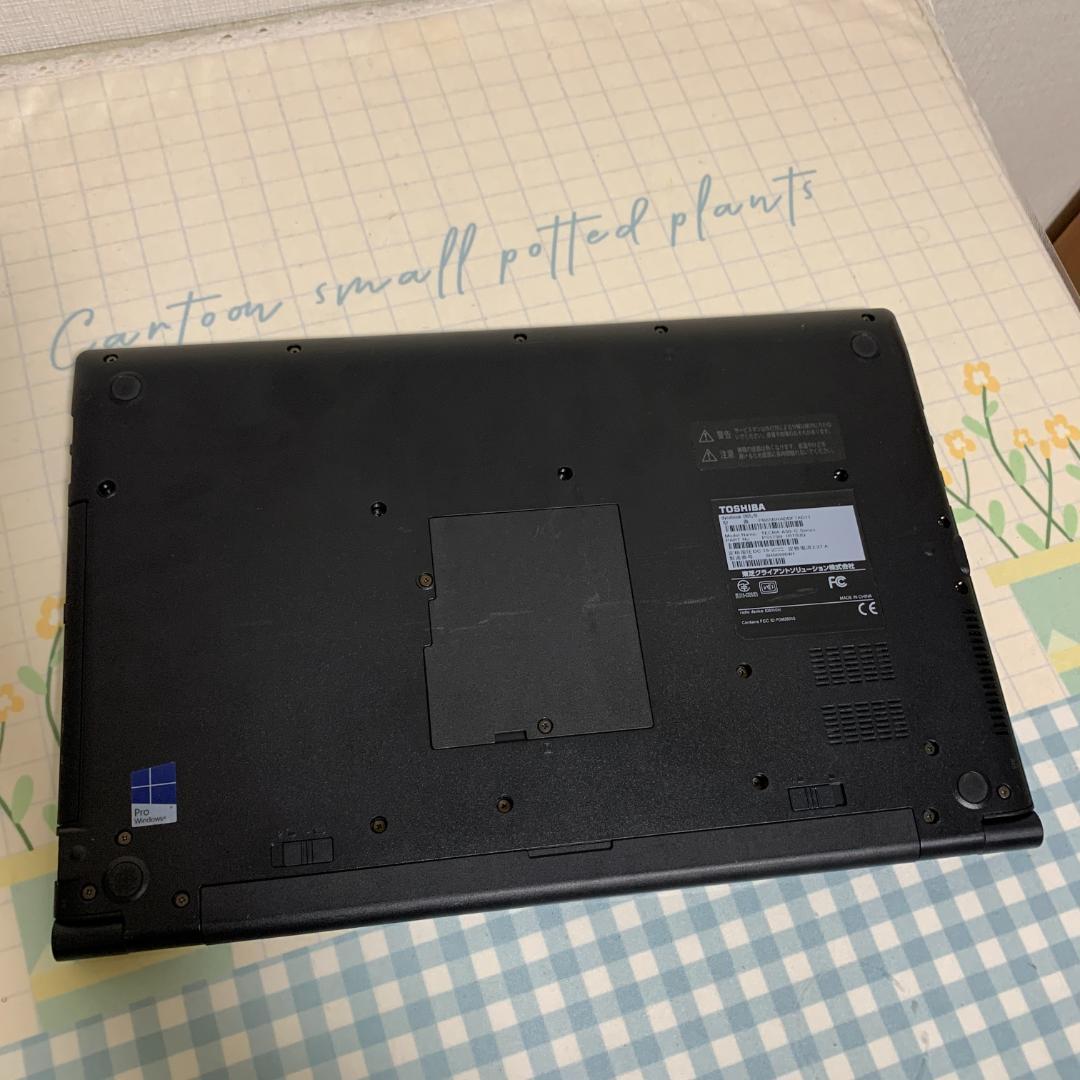 T05A【美品】薄型Celeron第6世代/8GB/SSD256GB/カメラe