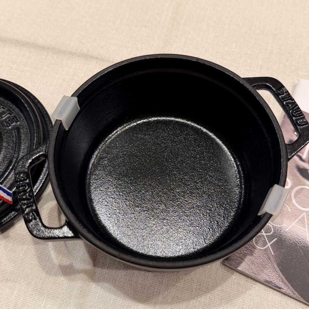 r*r様 ストウブ staub ピコココット ラウンド 12cm ブラック新品