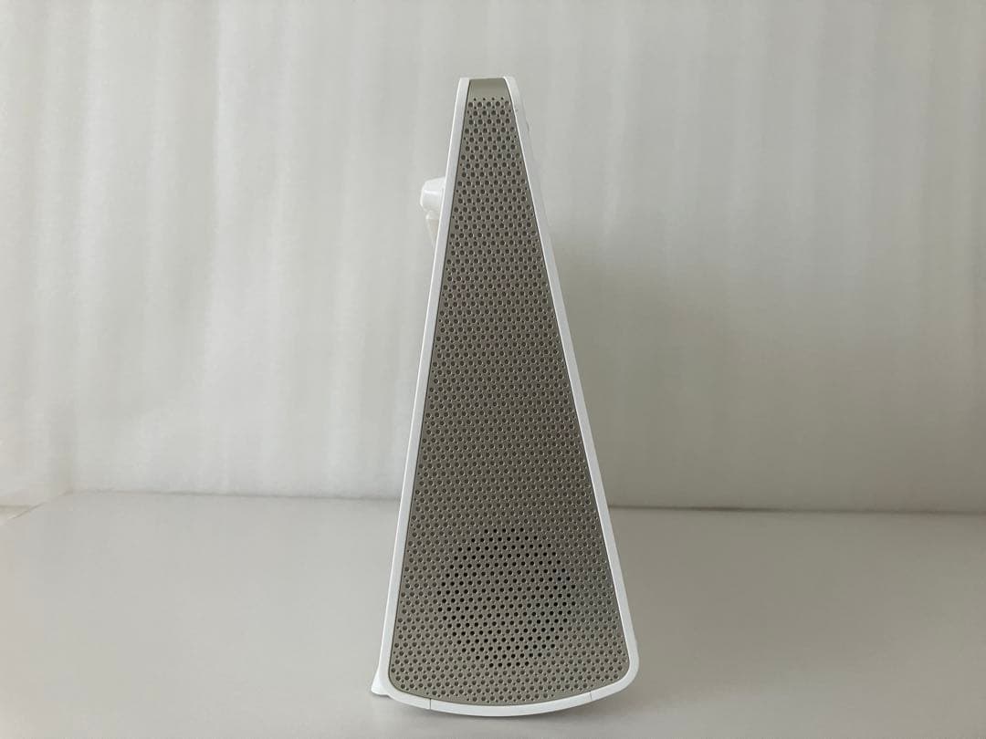 【美品】東芝REGZAポータブルテレビ　10WP1 防水テレビ