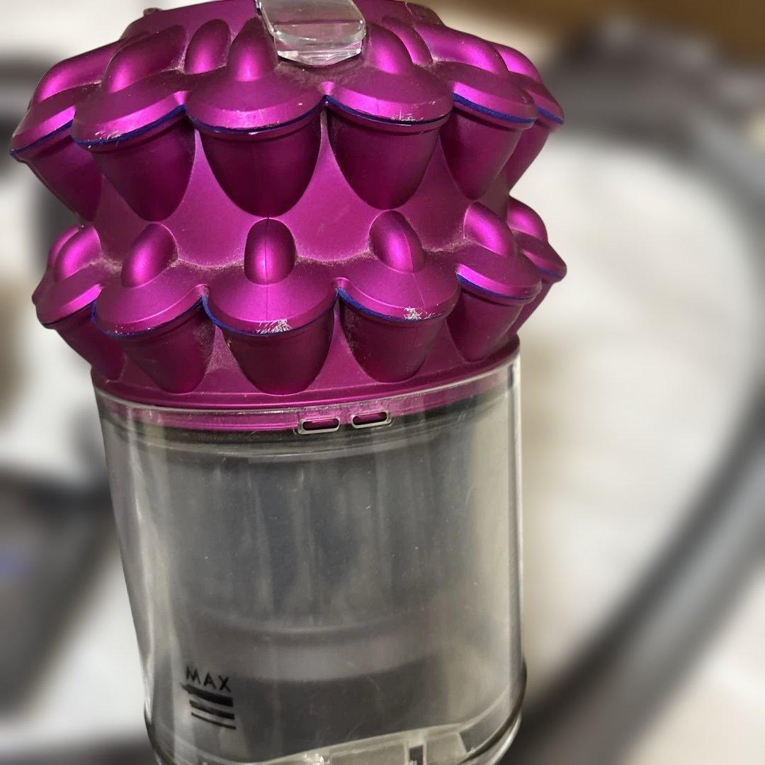 Dyson DC63 掃除機　先端ノズル付属品付き