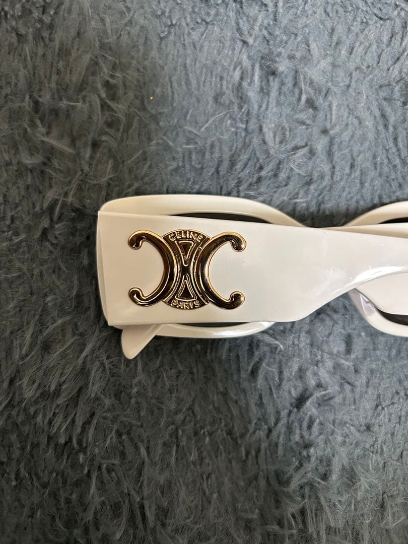 Celineサングラス