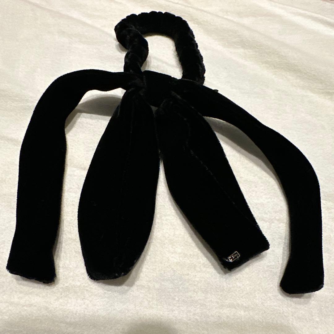 ベルベット 黒 ヘアアクセサリー ALEXANDRE DE PARIS