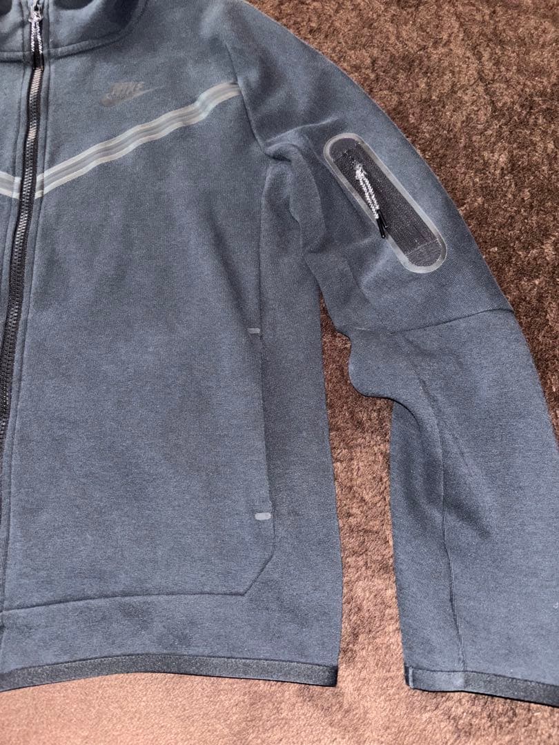NIKE テックフリース　黒　キッズL