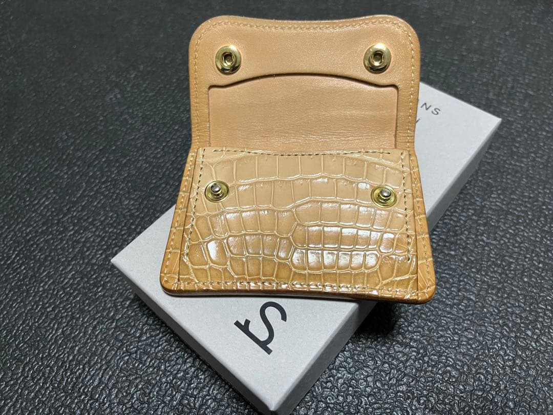 ワイルドスワンズ　タング　ヌメクロコダイル希少