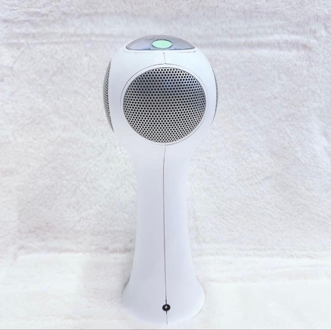 【未使用に近い】4X Tria 脱毛器　最新モデル トリア パーソナルレーザー