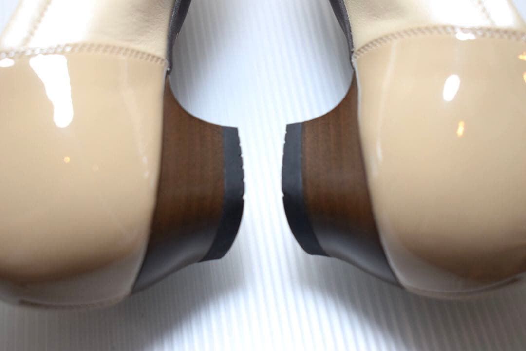 新品⭐︎定価2.4万ASICS pedala ペダラ　パンプス　高島屋　22.5