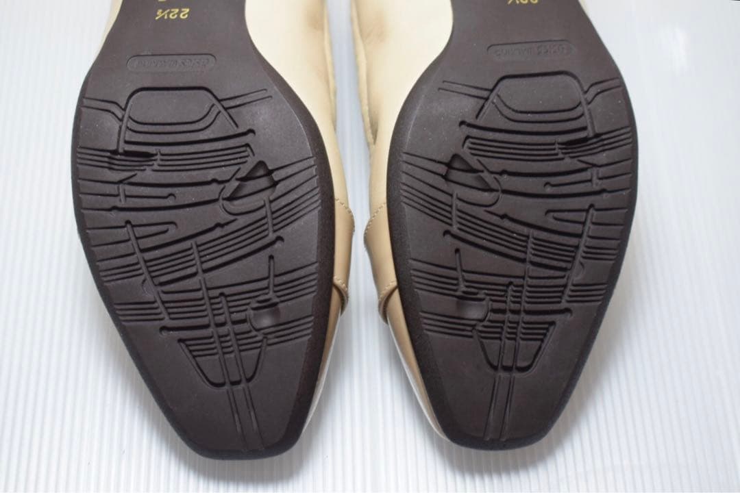 新品⭐︎定価2.4万ASICS pedala ペダラ　パンプス　高島屋　22.5