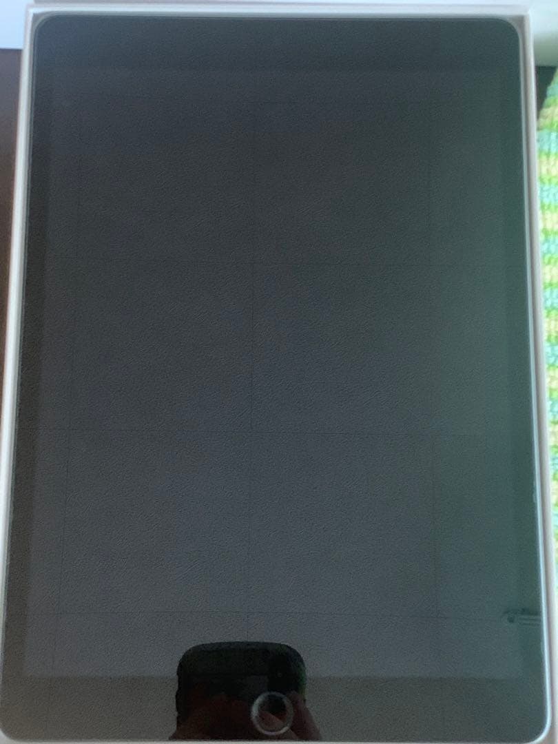 Apple iPad 第9世代　シルバー　wifi 64GB